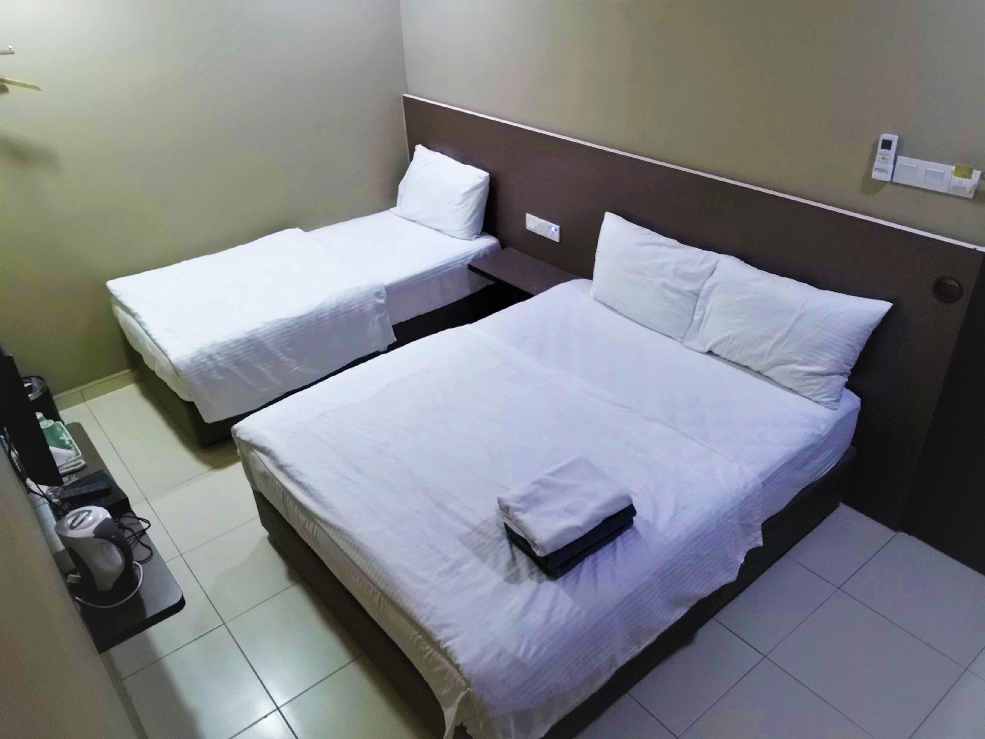 Tropika Garden Hotel Kulai Johor Bahru Bagian luar foto