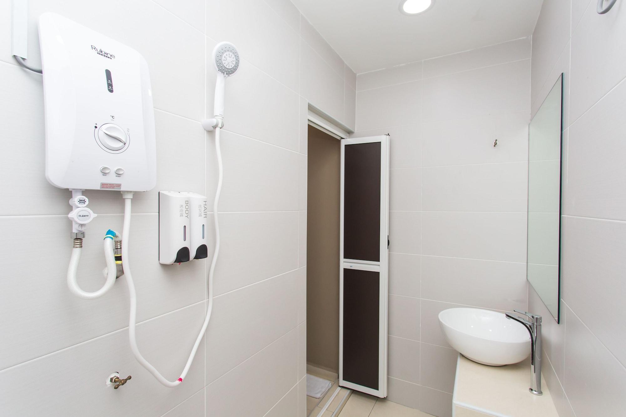 Tropika Garden Hotel Kulai Johor Bahru Bagian luar foto